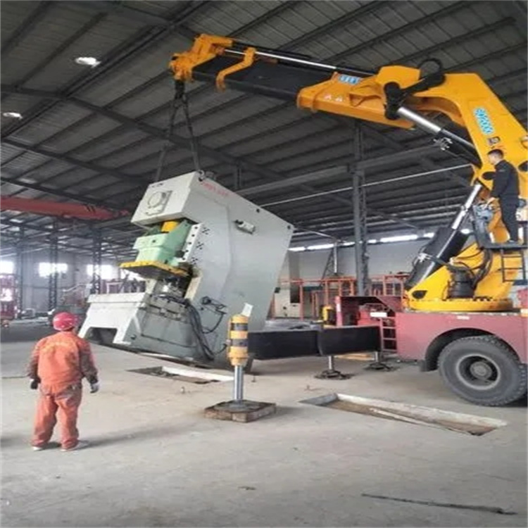 淮安淮阴80吨折臂吊车出租附近电话